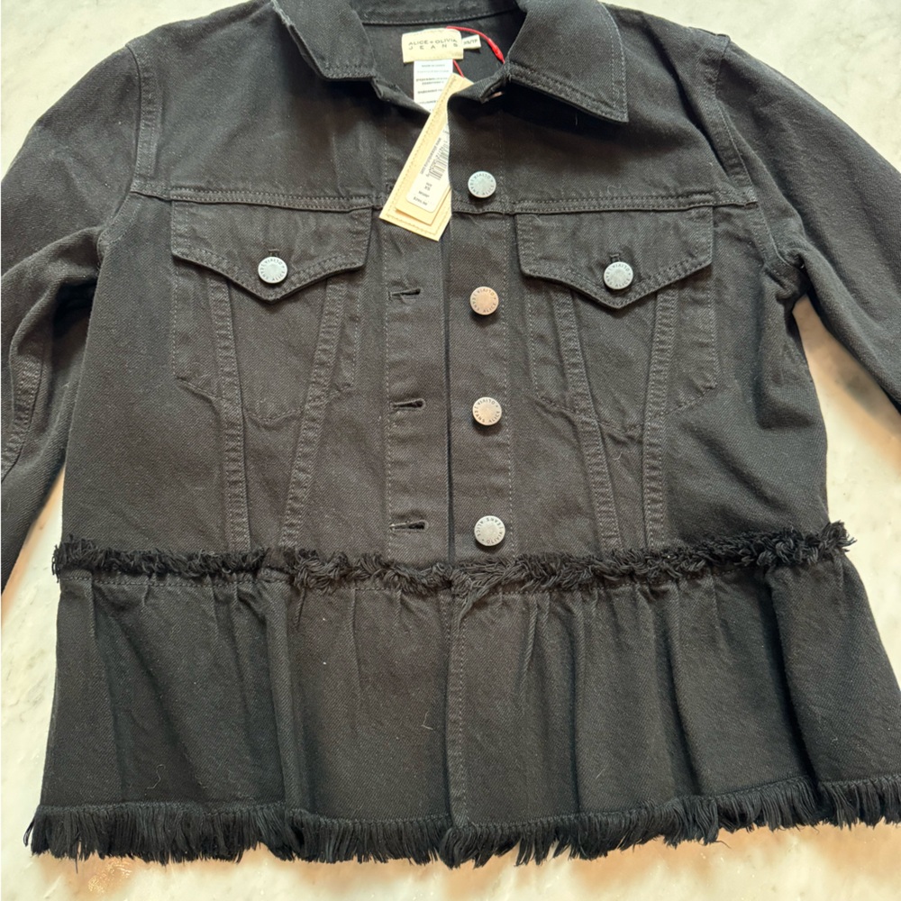 NWT!! Alice and Olivia Ruffle Hem Denim Jacket- Women’s XS - Picture 8 of 8